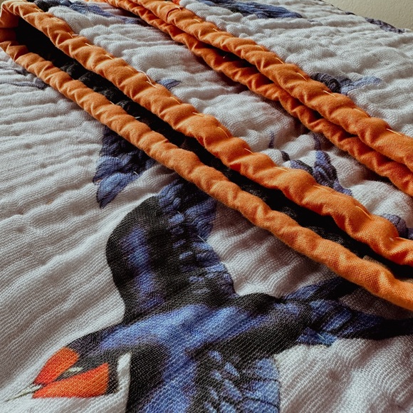 NEW 100% Hand Sewn Quilt - Picture 6 of 7